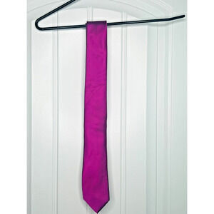 Jos. A. Bank Shiny Fuchsia/Pink Skinny Designer Polyester Tie
